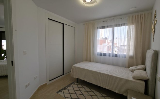 Resale - Apartment -
Torrevieja
