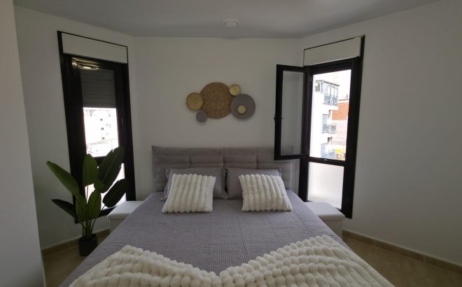 Resale - Apartment -
Torrevieja