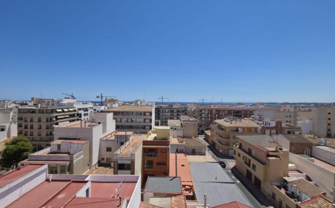 Resale - Apartment -
Torrevieja