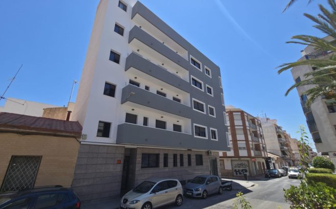 Resale - Apartment -
Torrevieja