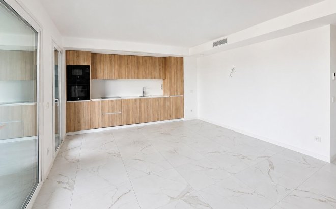 Resale - Apartment -
Torrevieja - Punta Prima
