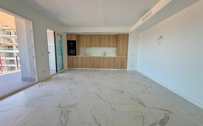 Resale - Apartment -
Torrevieja - Punta Prima