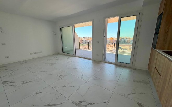 Resale - Apartment -
Torrevieja - Punta Prima
