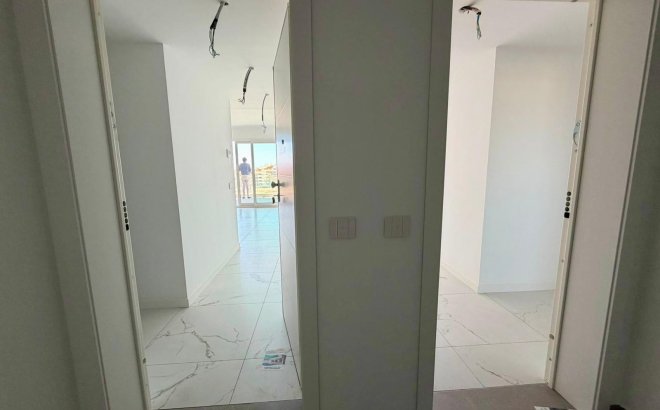 Resale - Apartment -
Torrevieja - Punta Prima
