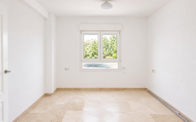Resale - Apartment -
Orihuela Costa - Altos De Campoamor
