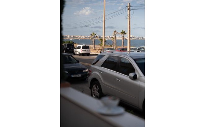 Resale - Bungalow -
Torrevieja - La Veleta