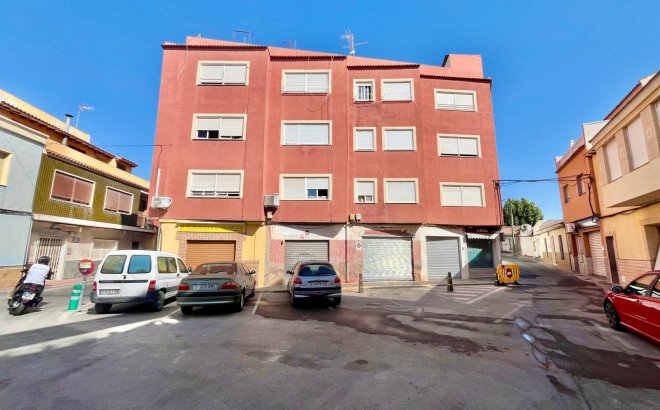 Revente - Appartement -
Rojales