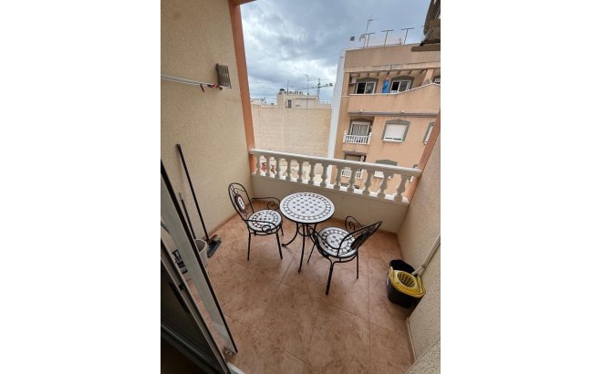 Resale - Apartment -
Torrevieja - Costa Blanca