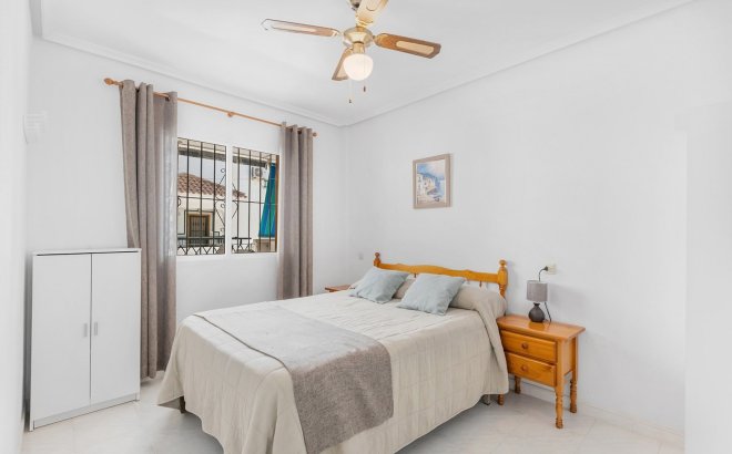 Resale - Apartment -
La Mata - Costa Blanca