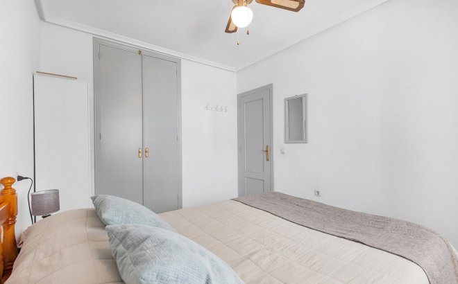 Resale - Apartment -
La Mata - Costa Blanca