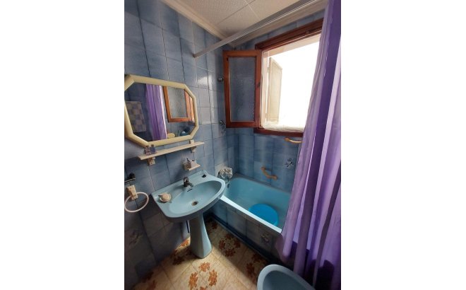 Resale - Bungalow -
Torrevieja - Acequion
