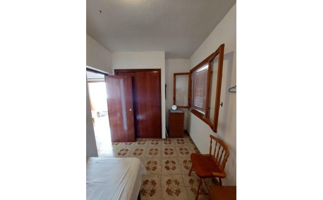 Resale - Bungalow -
Torrevieja - Acequion