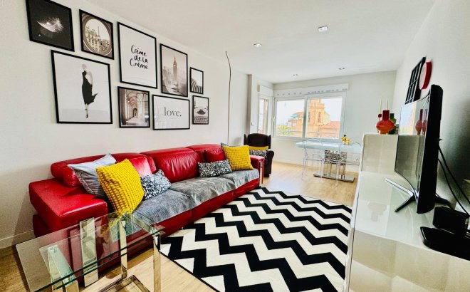 Resale - Apartment -
Pilar de la Horadada - Zona Pueblo