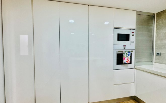 Resale - Apartment -
Pilar de la Horadada - Zona Pueblo