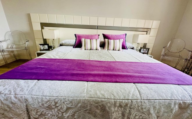 Resale - Apartment -
Pilar de la Horadada - Zona Pueblo