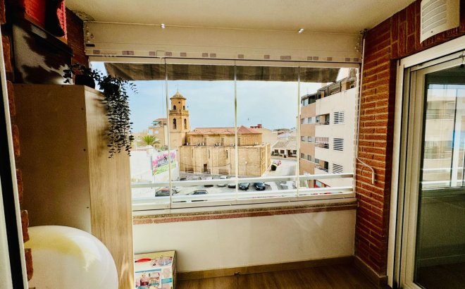 Resale - Apartment -
Pilar de la Horadada - Zona Pueblo