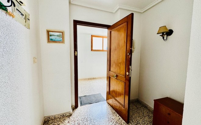 Resale - Apartment -
Torrevieja - Acequion