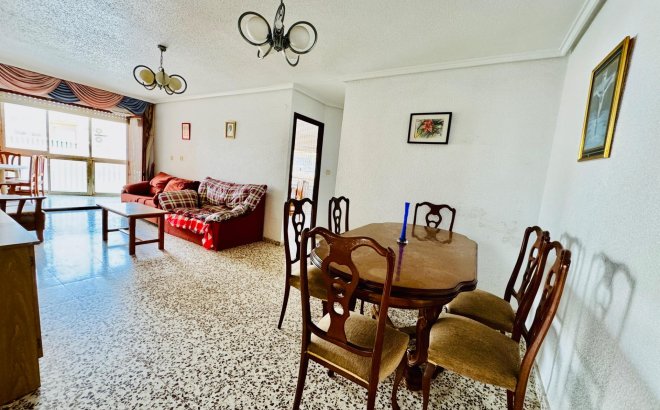 Resale - Apartment -
Torrevieja - Acequion