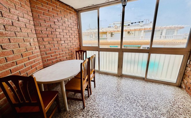 Resale - Apartment -
Torrevieja - Acequion