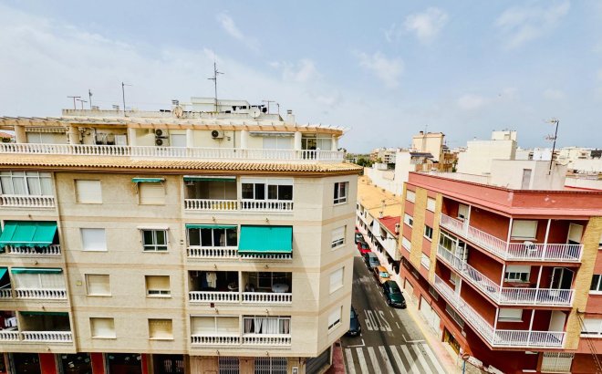 Resale - Apartment -
Torrevieja - Acequion