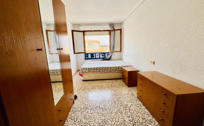 Resale - Apartment -
Torrevieja - Acequion