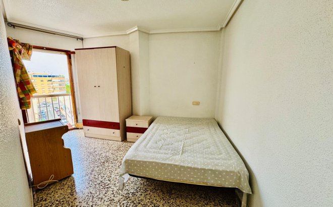 Resale - Apartment -
Torrevieja - Acequion