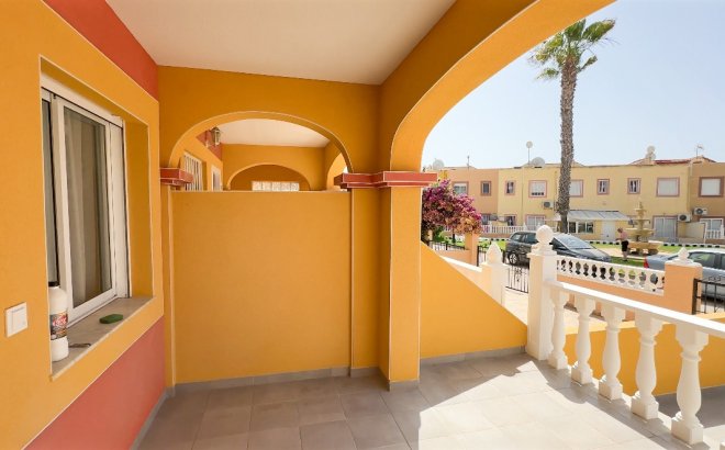 Herverkoop - Town House -
Orihuela Costa - Costa Blanca