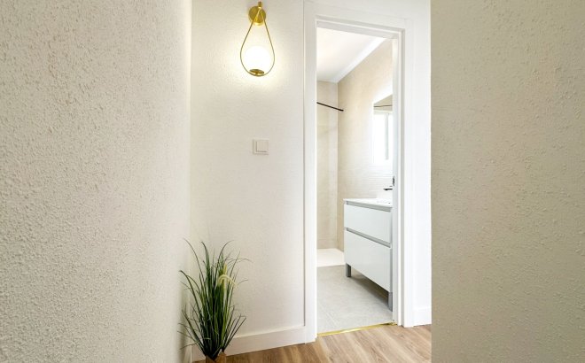 Herverkoop - Town House -
Orihuela Costa - Costa Blanca