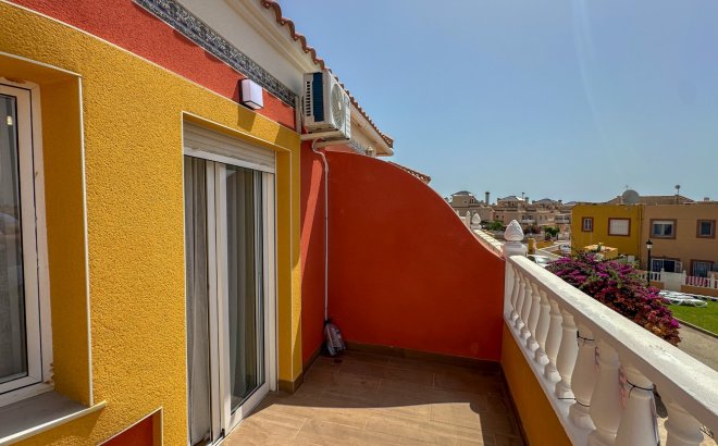 Herverkoop - Town House -
Orihuela Costa - Costa Blanca