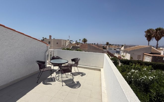 Resale - Villa -
Torrevieja - Costa Blanca