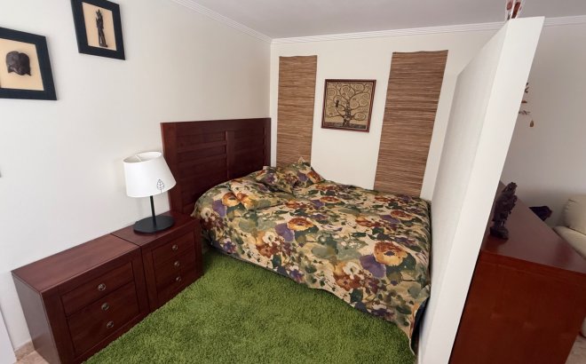 Resale - Villa -
Torrevieja - Costa Blanca