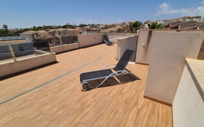 Resale - Villa -
Torrevieja - Costa Blanca