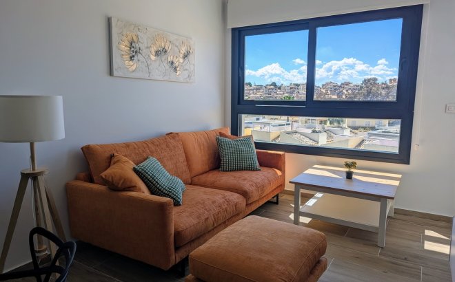 Resale - Penthouse -
Villamartin - Costa Blanca