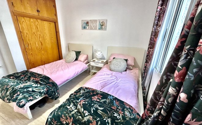 Revente - Bungalow -
Villamartin - Costa Blanca