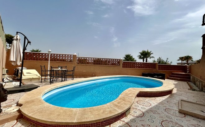 Revente - Bungalow -
Villamartin - Costa Blanca