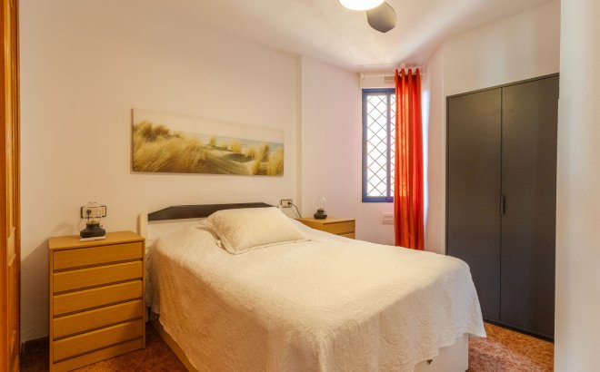 Revente - Appartement -
Torrevieja - Costa Blanca