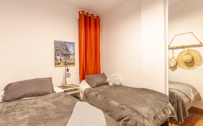 Revente - Appartement -
Torrevieja - Costa Blanca
