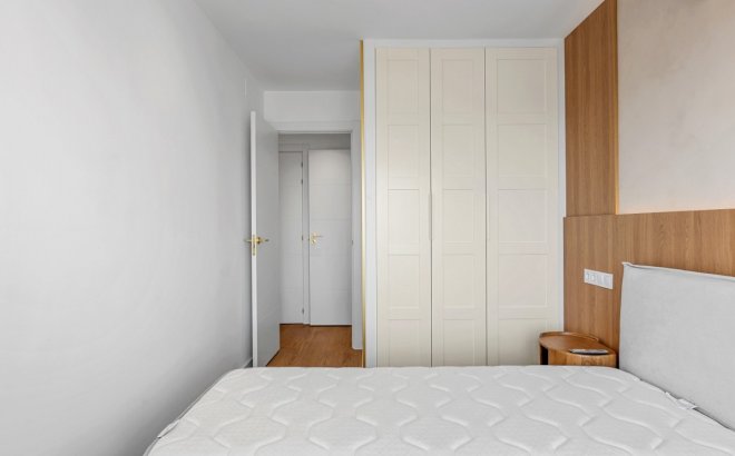 Revente - Appartement -
Orihuela Costa - Costa Blanca