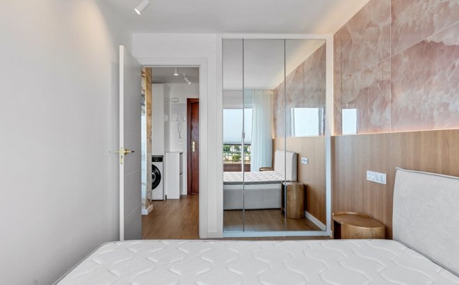 Revente - Appartement -
Orihuela Costa - Costa Blanca