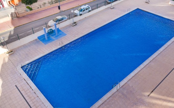 Revente - Appartement -
Orihuela Costa - Costa Blanca