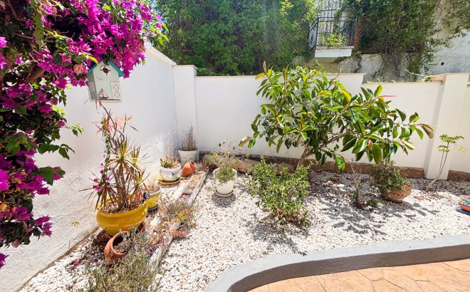 Revente - Villa -
Dehesa de Campoamor - Costa Blanca