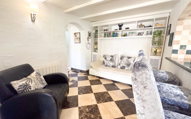 Revente - Villa -
Dehesa de Campoamor - Costa Blanca