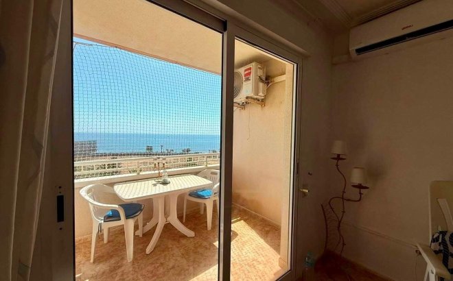 Revente - Appartement -
Torrevieja - Playa del Cura