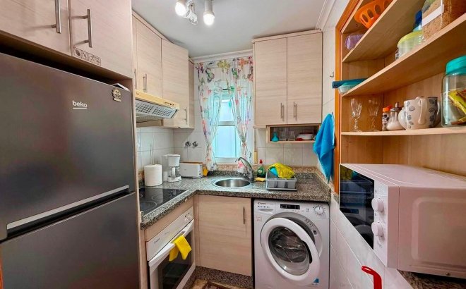 Revente - Appartement -
Torrevieja - Playa del Cura