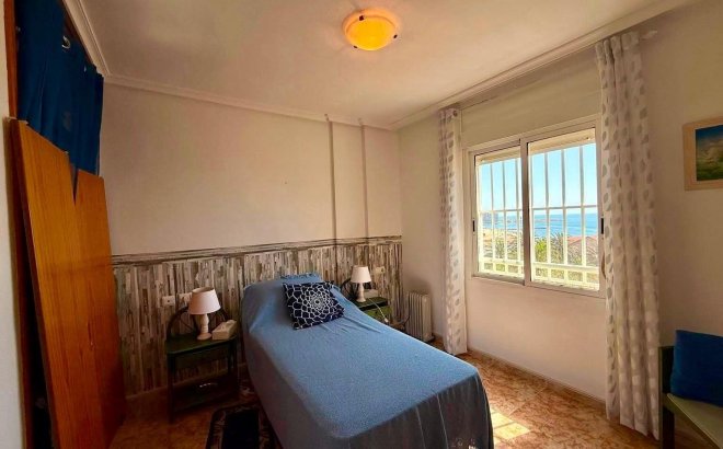 Revente - Appartement -
Torrevieja - Playa del Cura