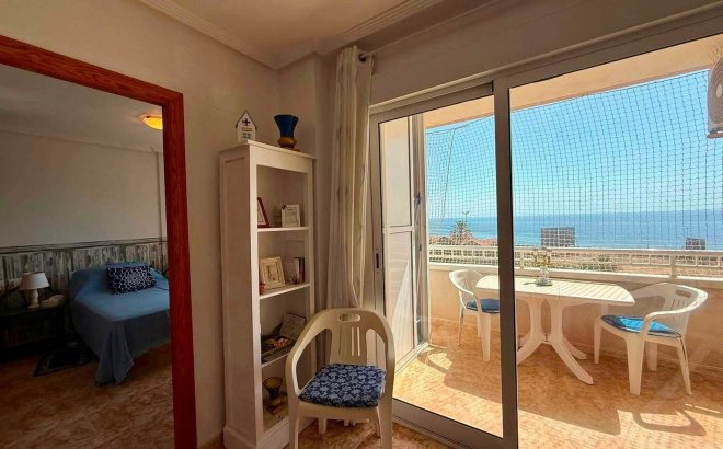 Revente - Appartement -
Torrevieja - Playa del Cura