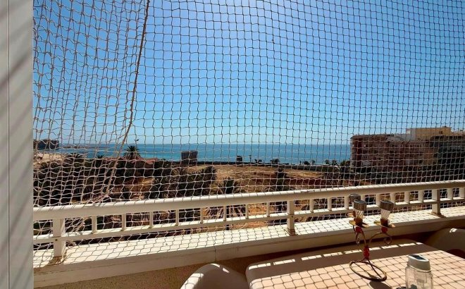 Revente - Appartement -
Torrevieja - Playa del Cura
