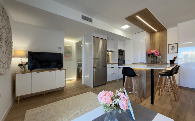 Revente - Appartement -
Torrevieja - Punta Prima