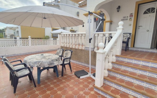 Herverkoop - Town House -
Orihuela Costa - Costa Blanca