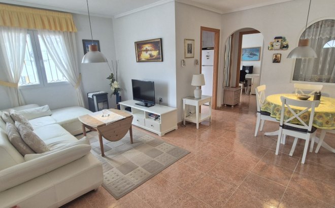 Herverkoop - Town House -
Orihuela Costa - Costa Blanca